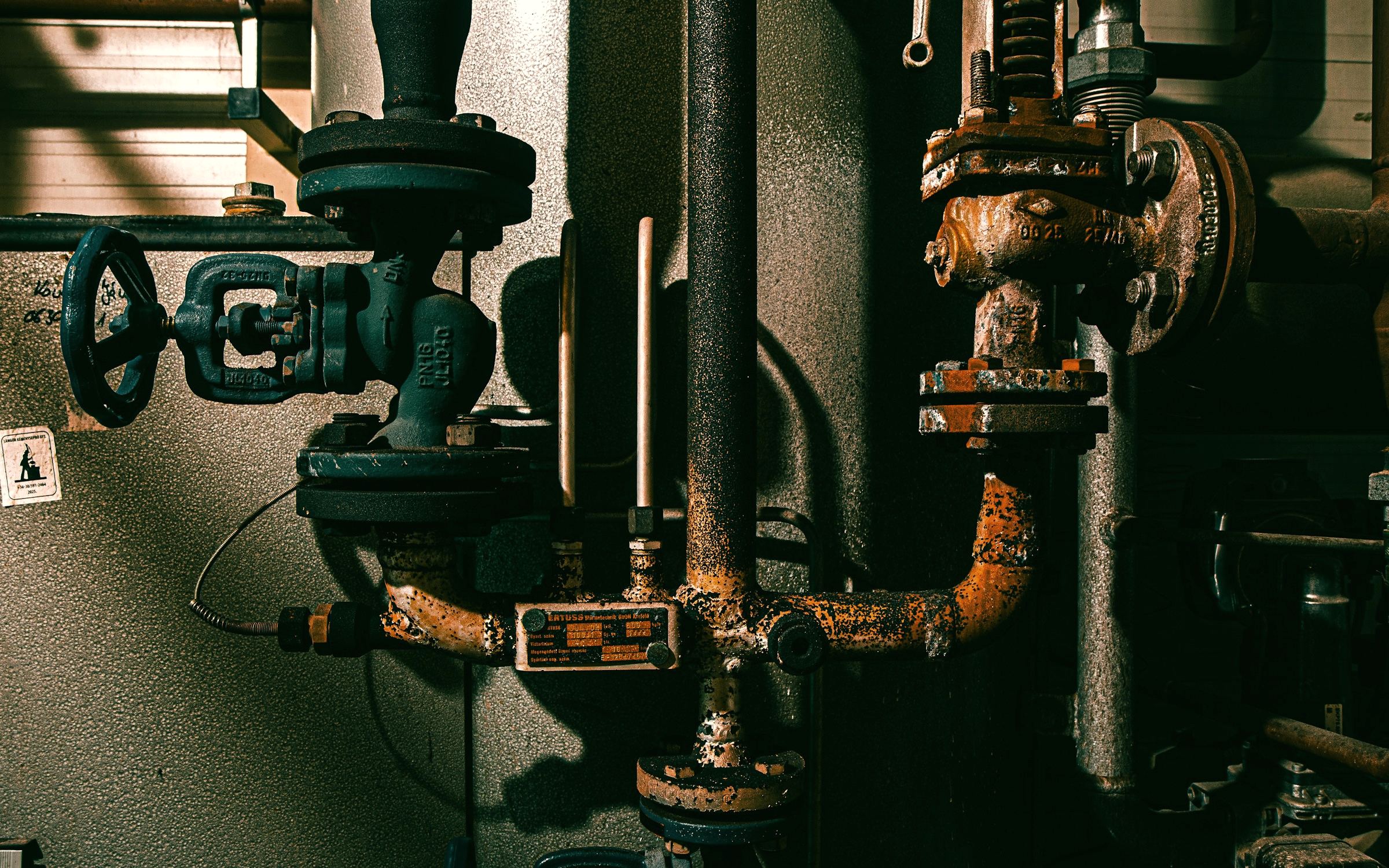 Industrial valves and pipework